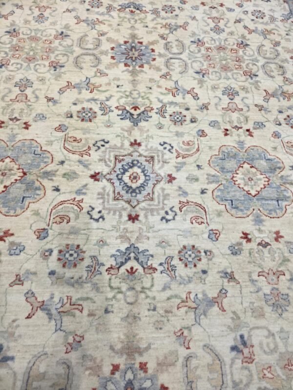 (Stock #CH-962) – Size: 363X273 CM (11.9x 8.9FT) - Image 5